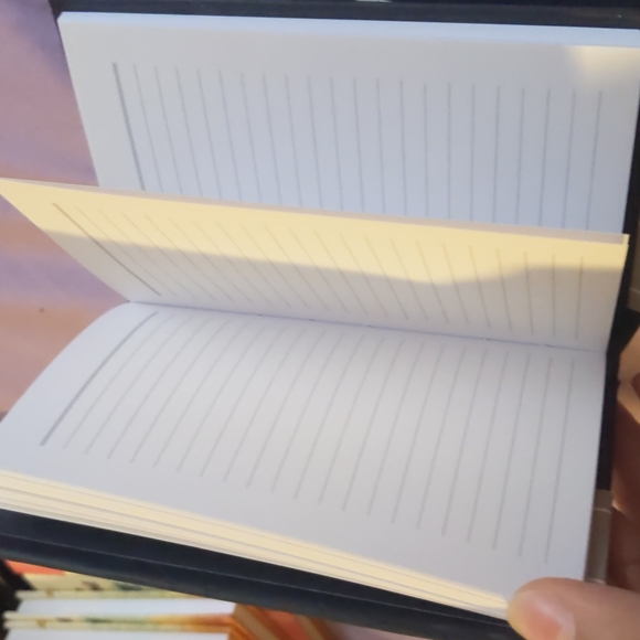 Small notebook bundle - Picture 2 of 2